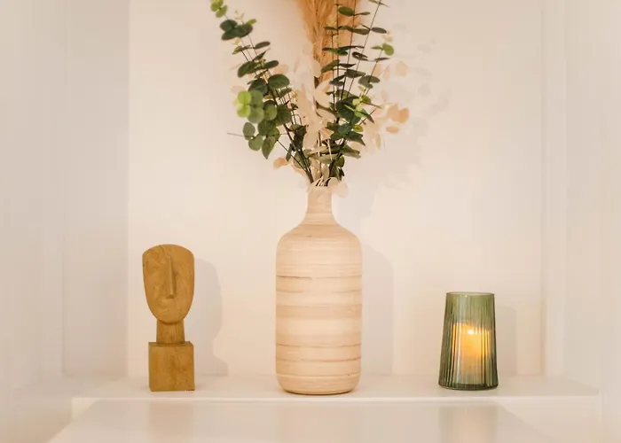 La Casa — Joli Nid Douillet Place St-sauveur